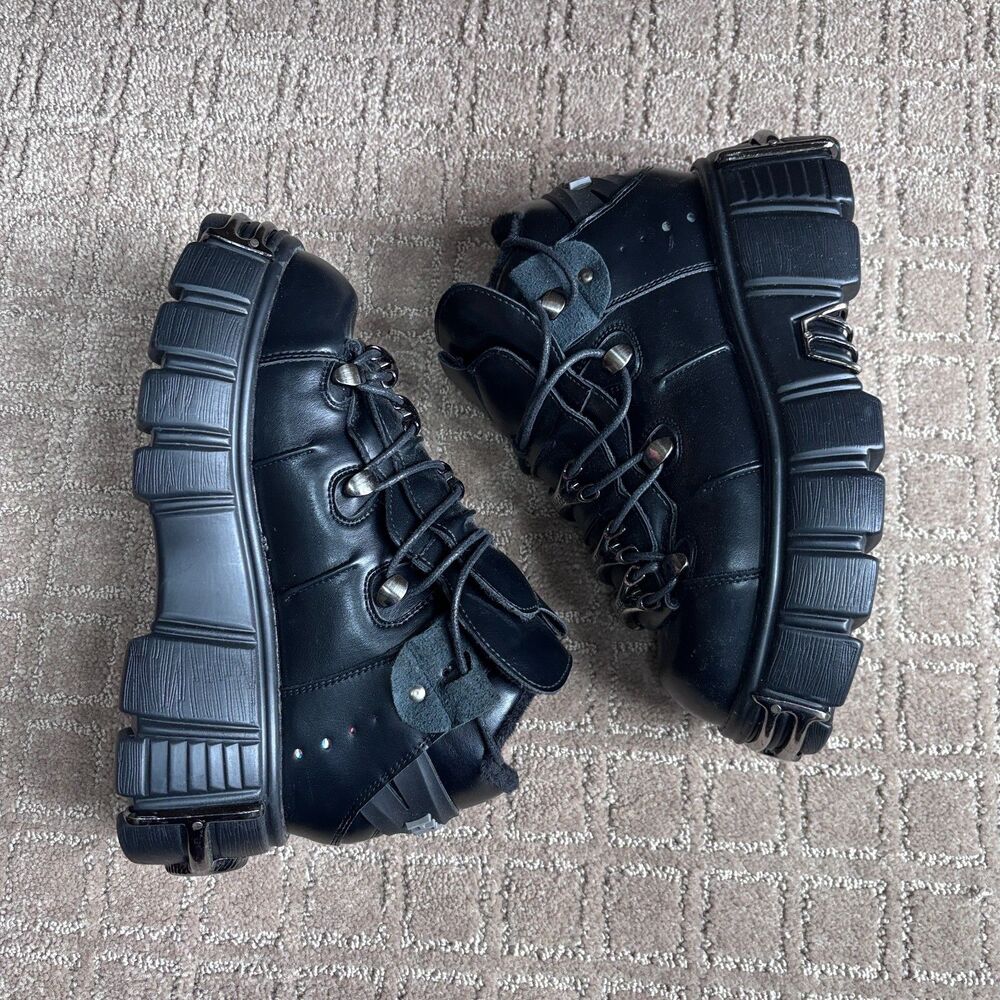 Steam Punk Sneaker Shoe Women Black 38 / 8 Lace-up Gothic Rock Boot Metal Grunge